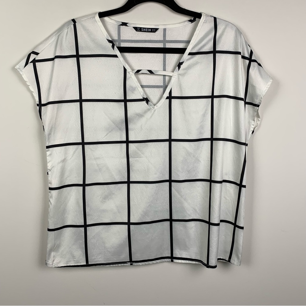 🍄4 for $25🍄 Shein grid top